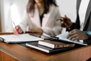 Read more about the article A Guide to Legal Services for Organizations in Kenya